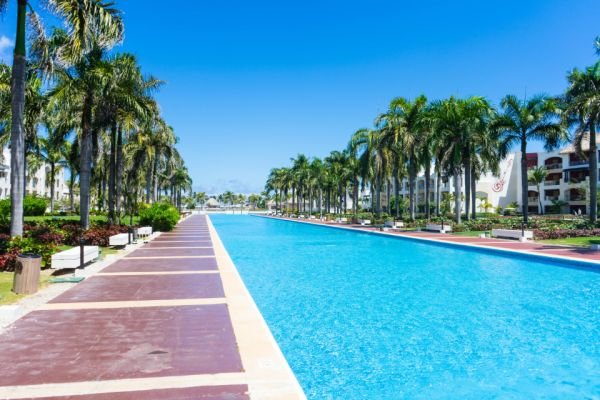 resort hotel