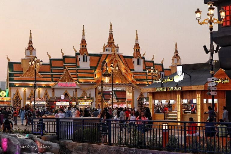 Dubai vs Thailand 2026 — Which Trip Is Right for You?