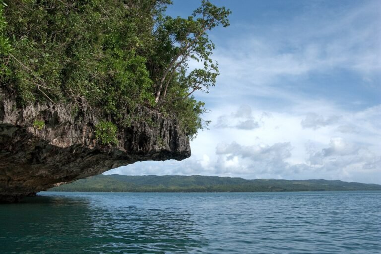 Philippines Travel Guide for Indians 2026 — Islands, Visa, Cost & Best Time