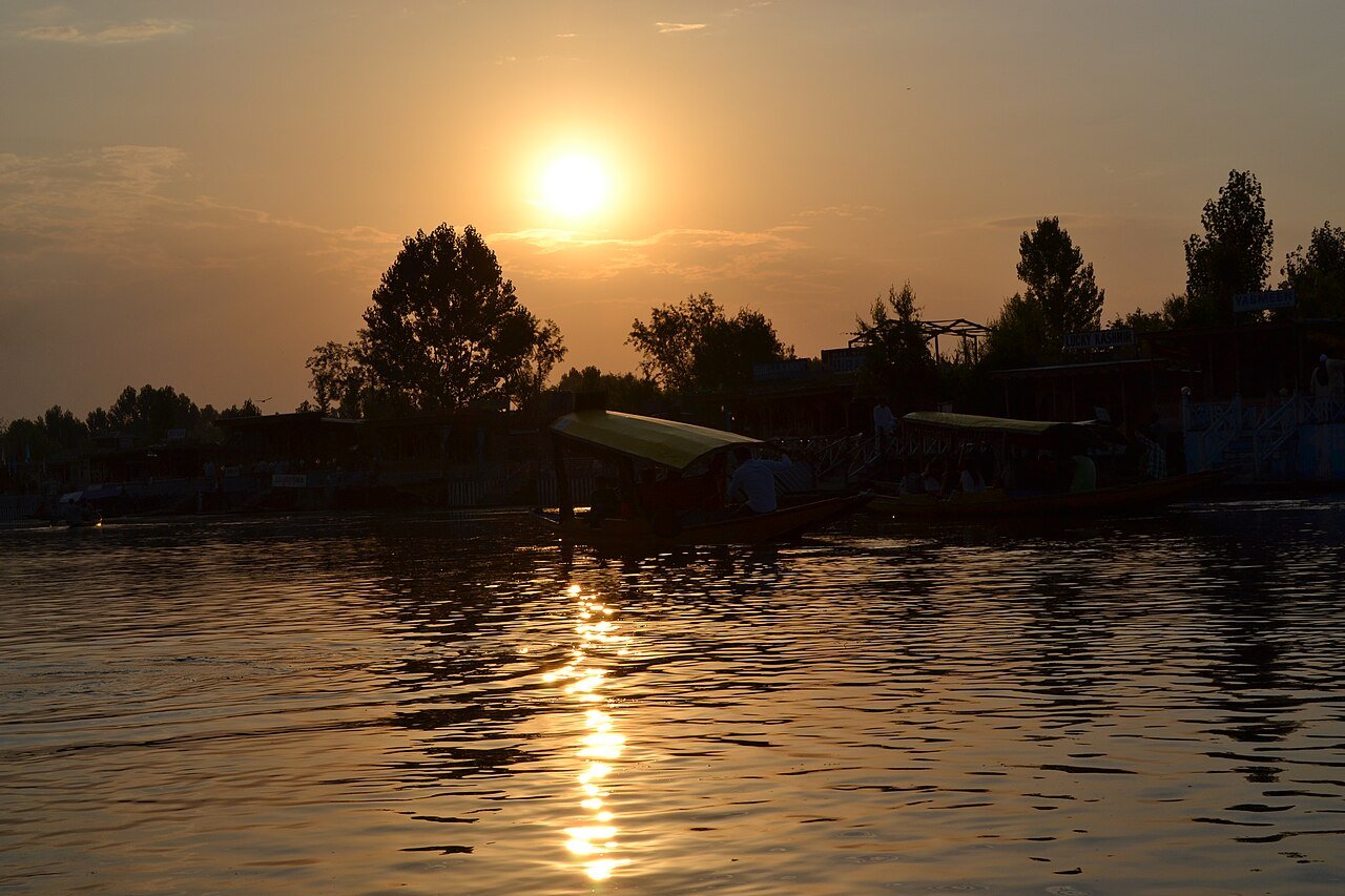 Shikaras on Dal Lake, Srinagar