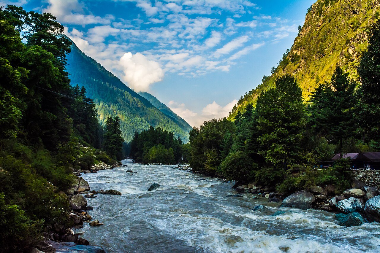 The Parvati river at Kasol