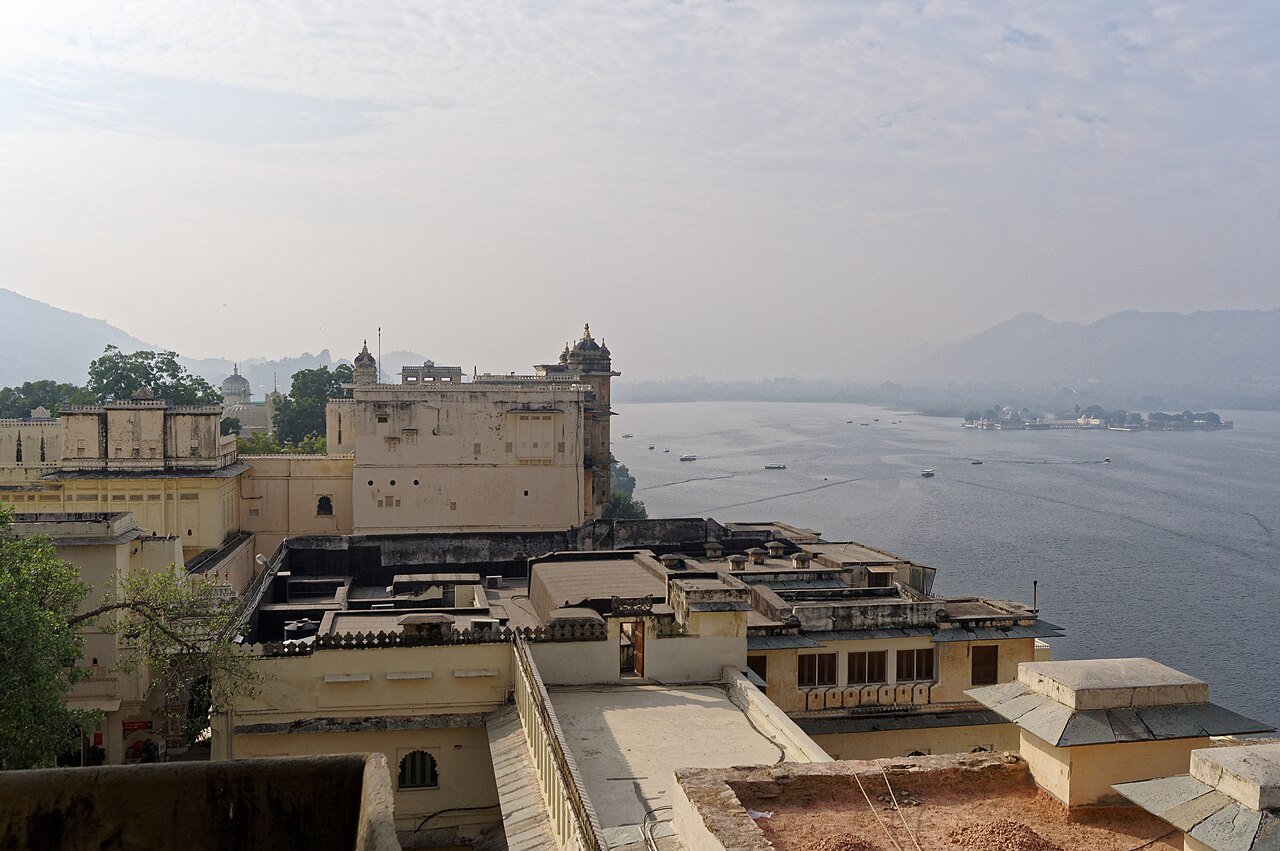 Lake Pichola Udaipur travel photo