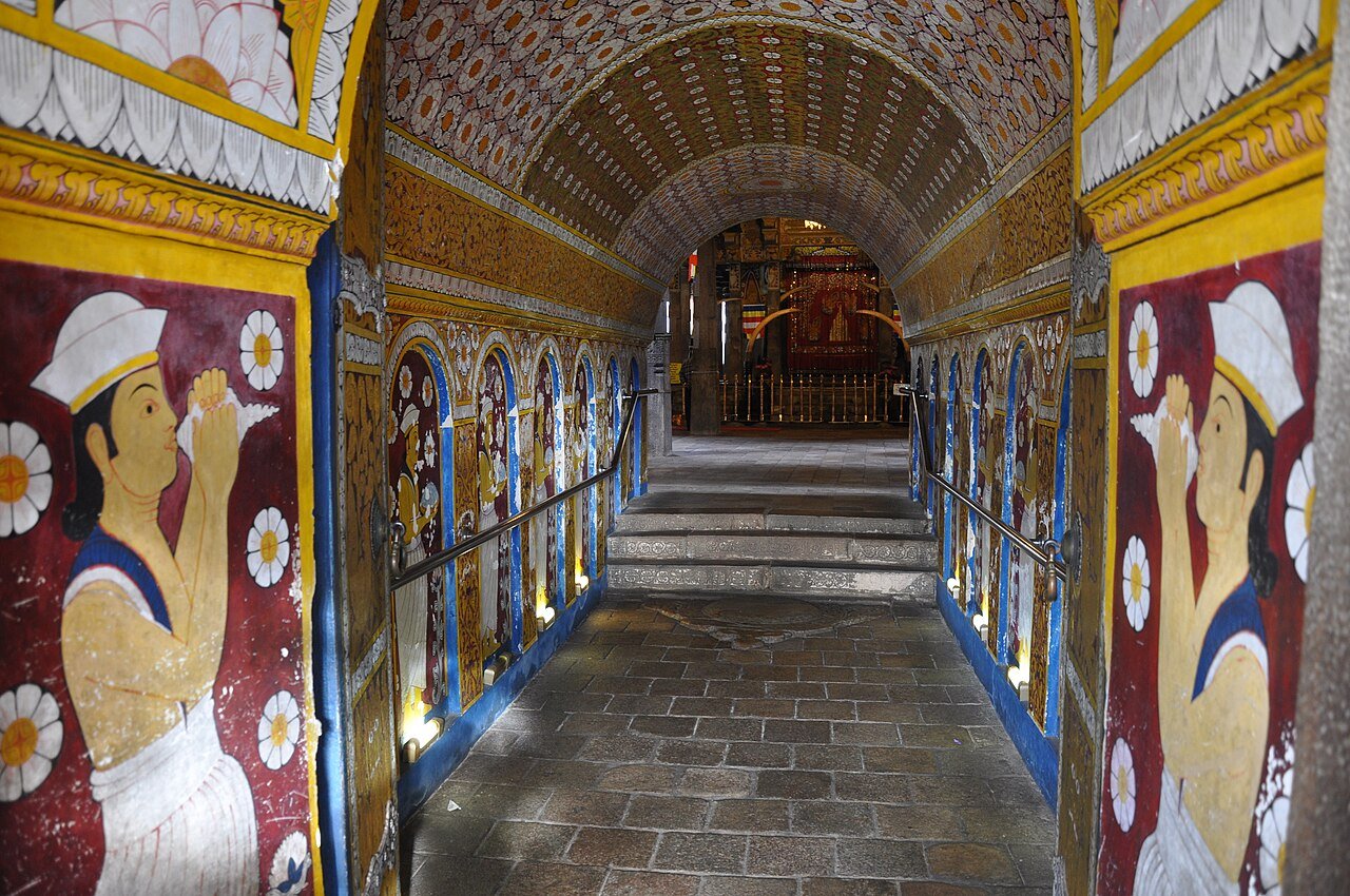 Tea country and landmarks of Sri Lanka