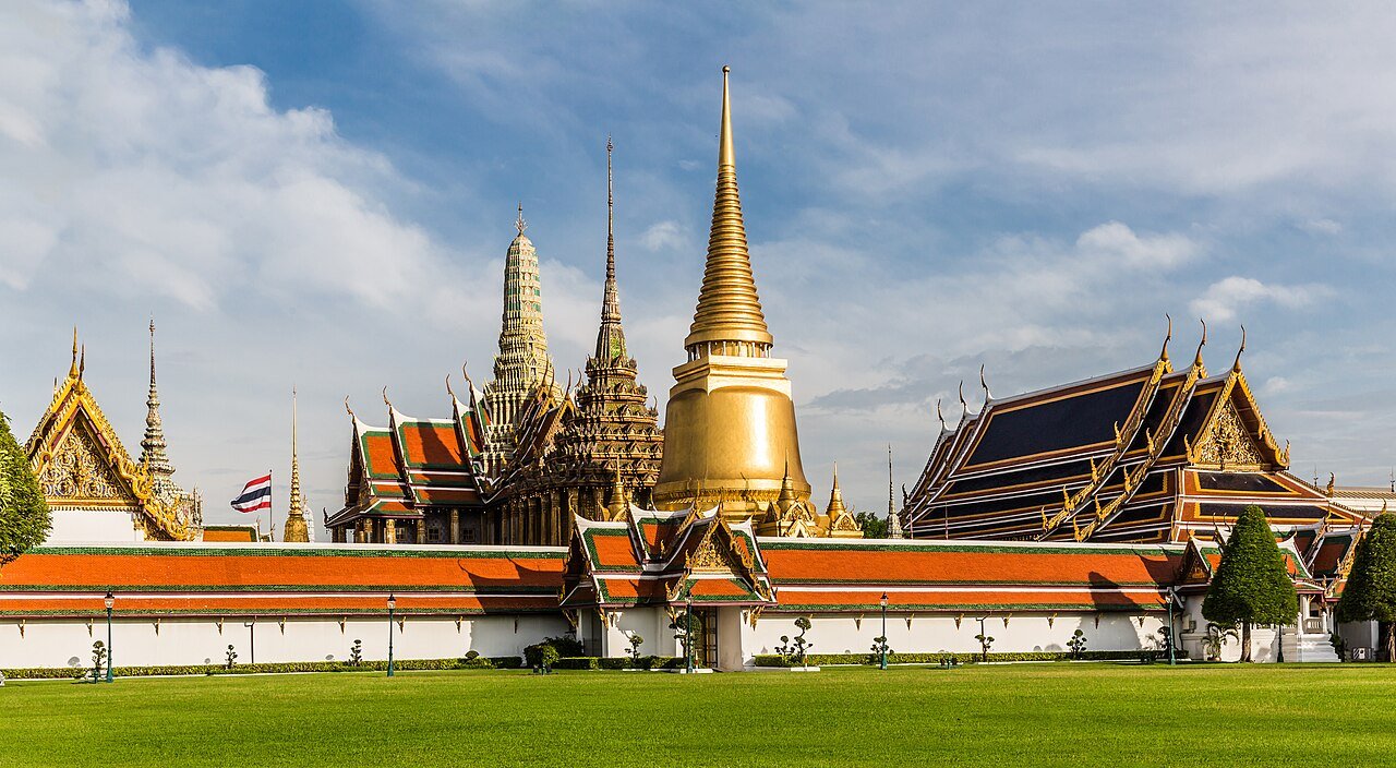 A golden temple in Bangkok