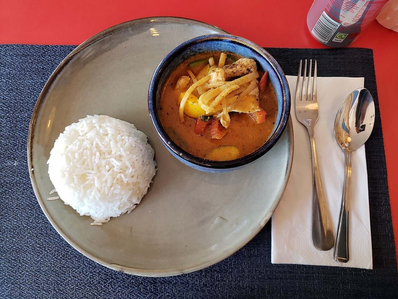 Tofu and vegetable Thai food